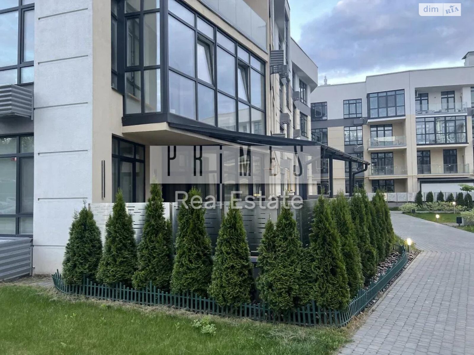 Продаж п`ятикімнатної квартири в Києві, на вул. Дубищанська 4, район Оболонський фото 1 Продаж п`ятикімнатної квартири в Києві, на вул. Дубищанська 4, район Оболонський фото 1