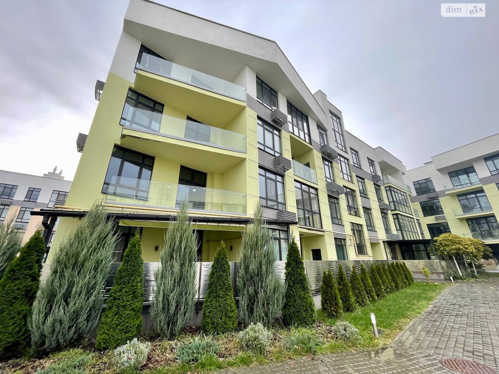 Продаж двокімнатної квартири в Києві, на вул. Дубищанська 10, район Оболонський фото 1