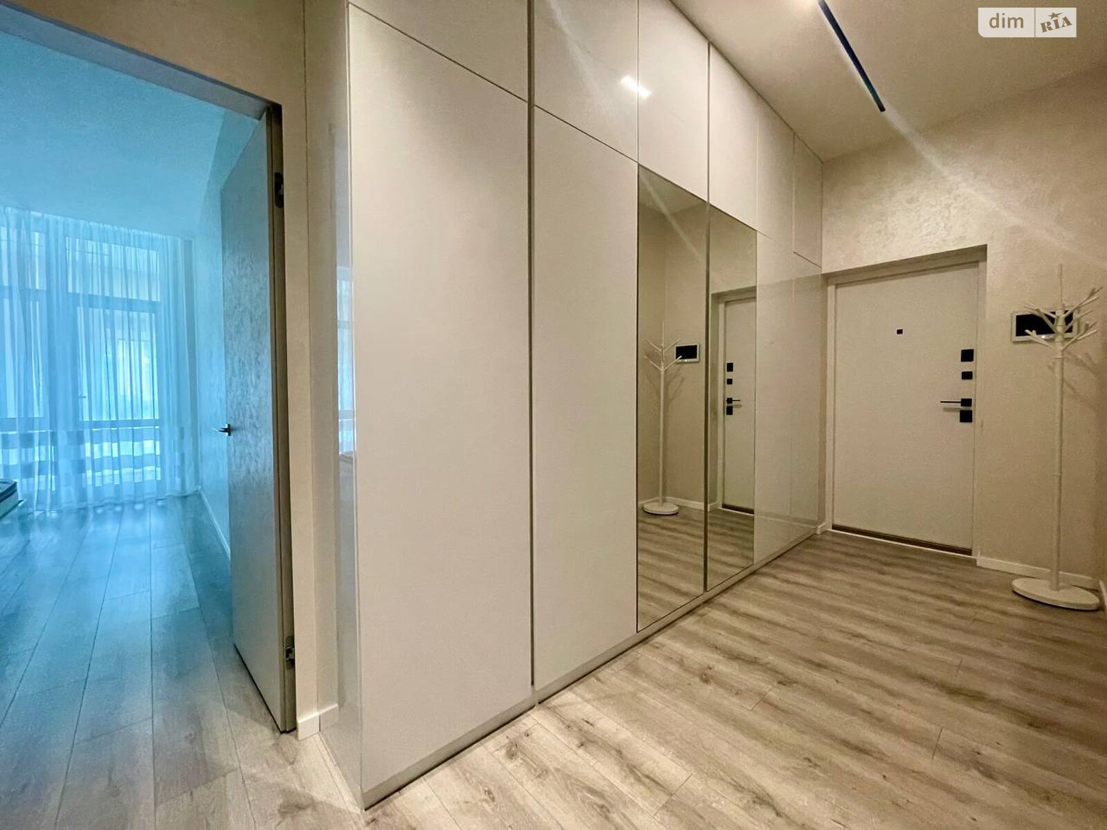 Продаж двокімнатної квартири в Києві, на вул. Дубищанська 10, район Оболонський фото 1