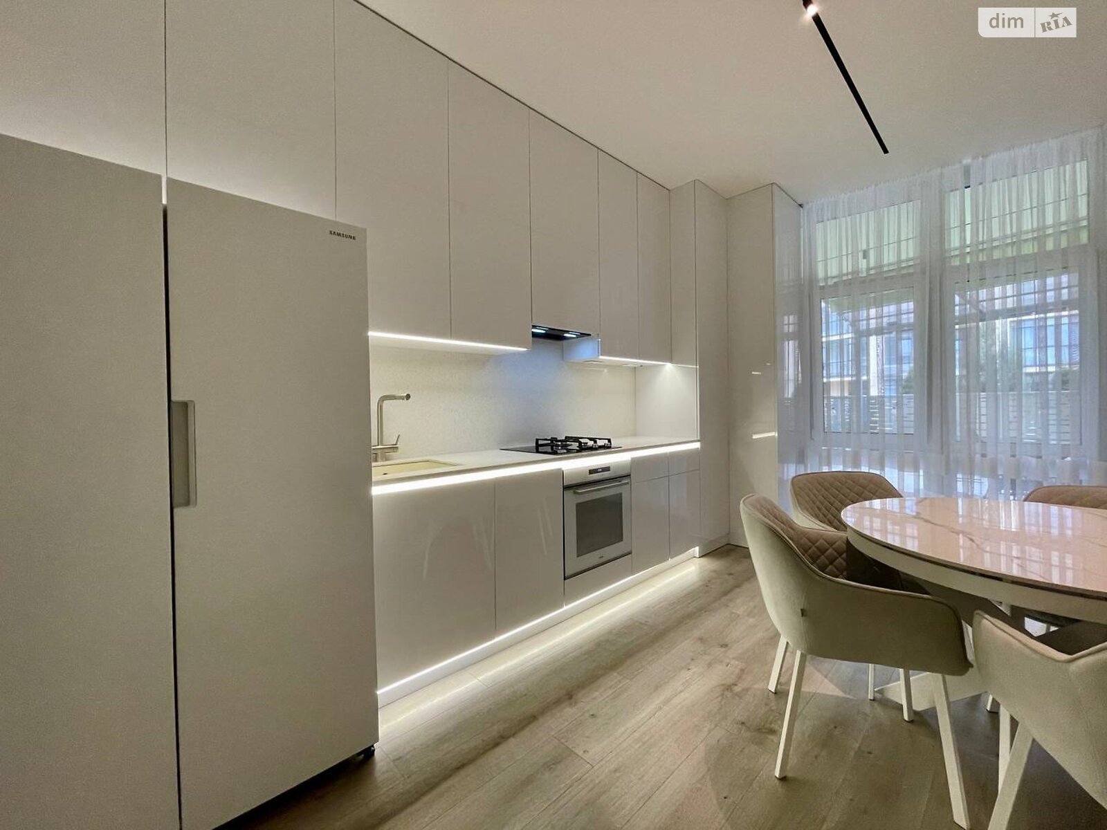 Продаж двокімнатної квартири в Києві, на вул. Дубищанська 10, район Оболонський фото 1