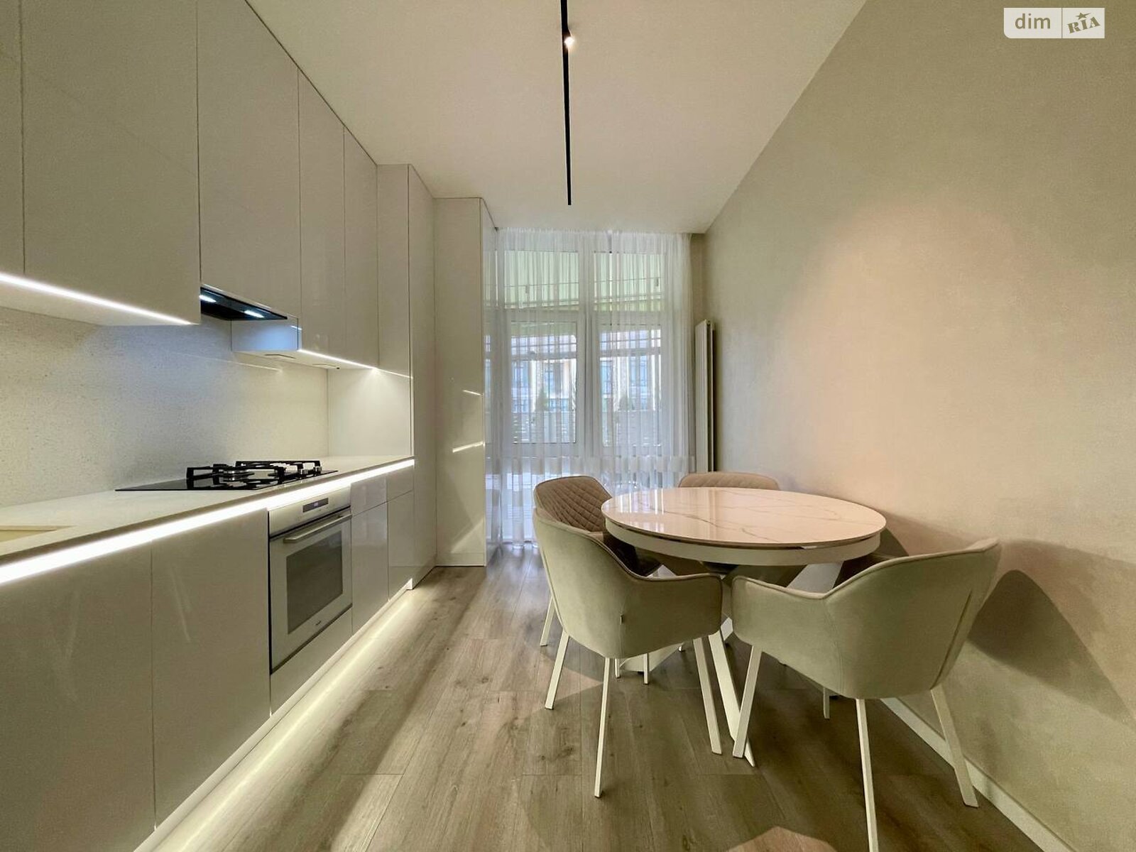 Продаж двокімнатної квартири в Києві, на вул. Дубищанська 10, район Оболонський фото 1