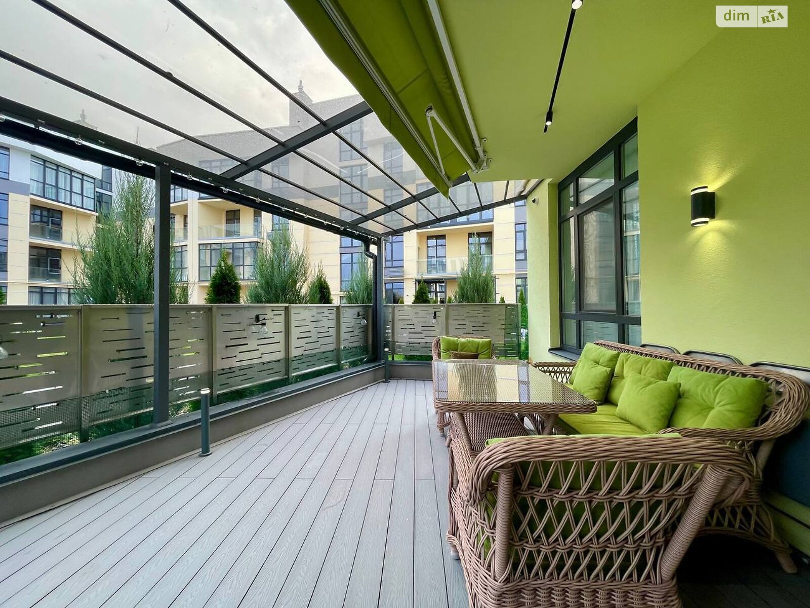 Продаж двокімнатної квартири в Києві, на вул. Дубищанська 10, район Оболонський фото 1