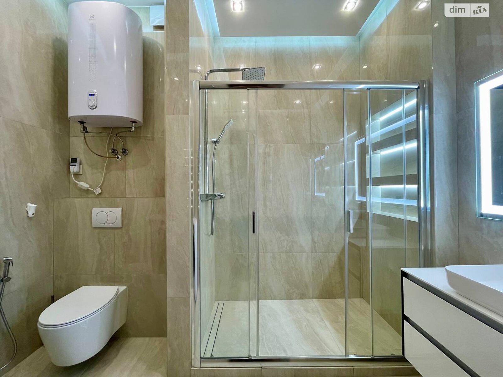 Продаж двокімнатної квартири в Києві, на вул. Дубищанська 10, район Оболонський фото 1