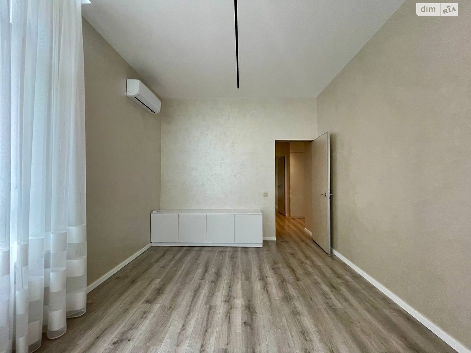 Продаж двокімнатної квартири в Києві, на вул. Дубищанська 10, район Оболонський фото 1