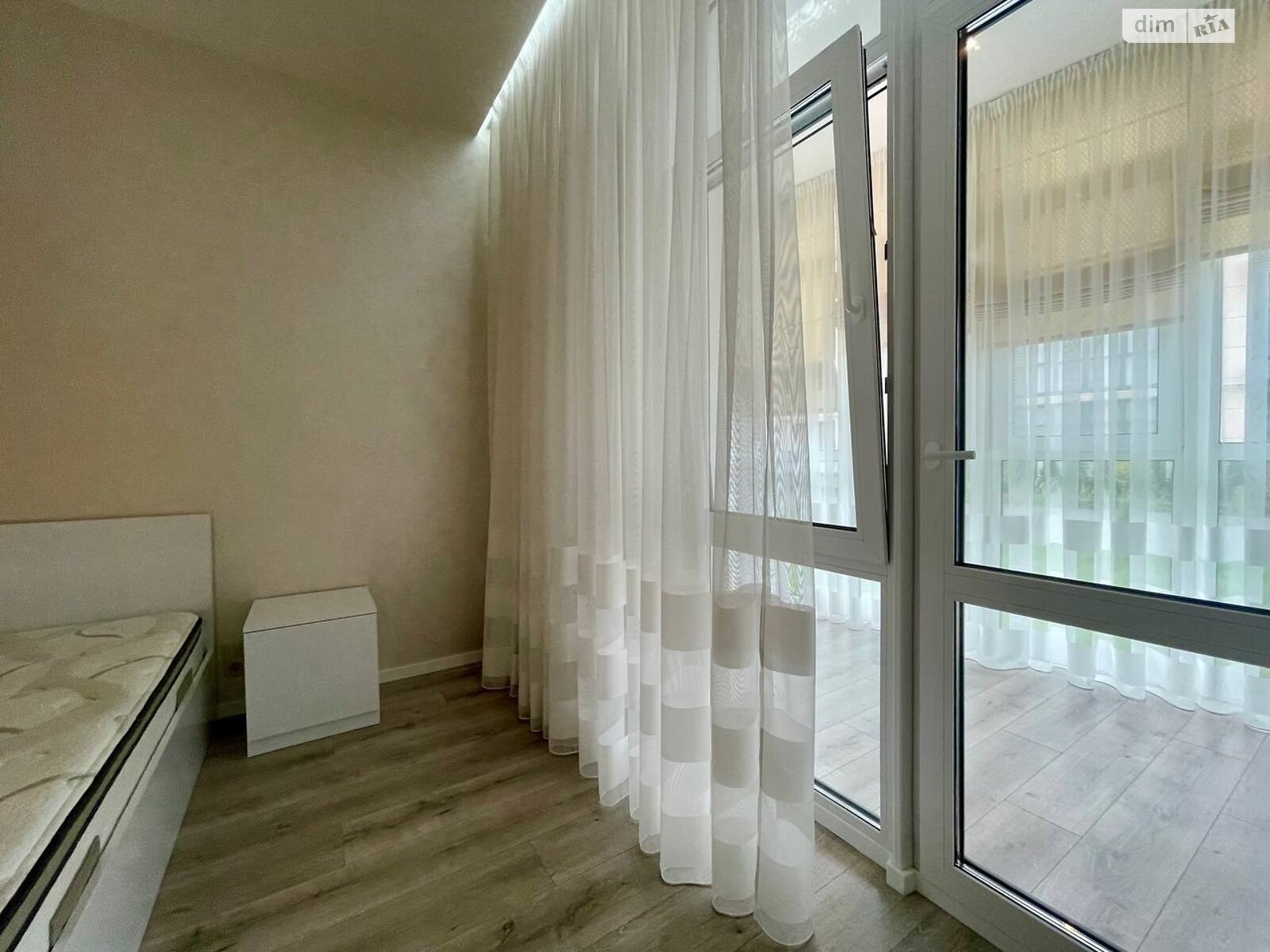 Продаж двокімнатної квартири в Києві, на вул. Дубищанська 10, район Оболонський фото 1