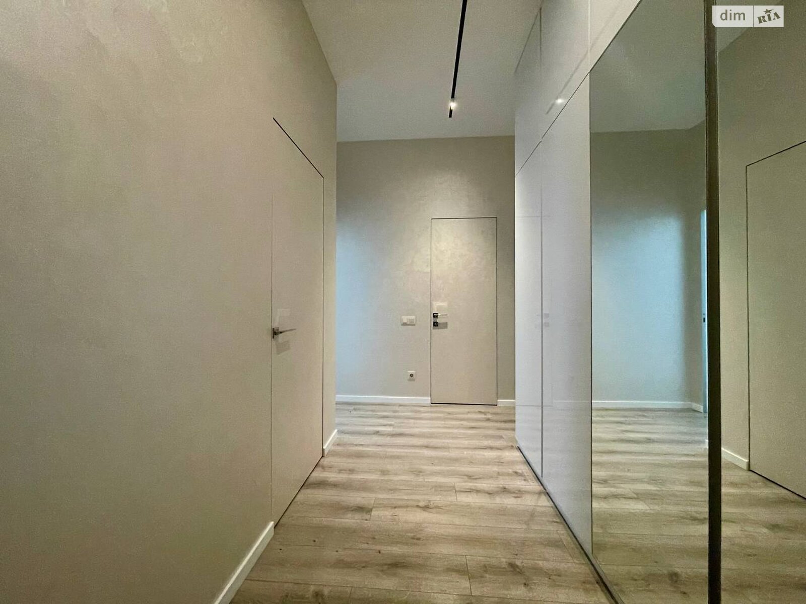 Продаж двокімнатної квартири в Києві, на вул. Дубищанська 10, район Оболонський фото 1