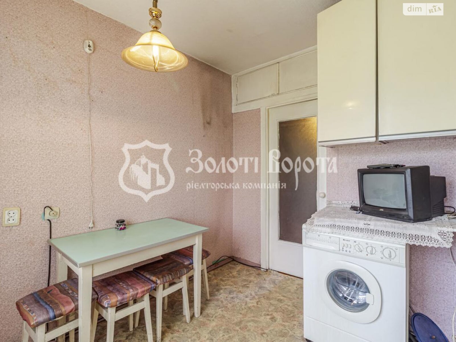 Продаж трикімнатної квартири в Києві, на вул. Героїв полку АЗОВ 13, район Оболонський фото 1 Продаж трикімнатної квартири в Києві, на вул. Героїв полку АЗОВ 13, район Оболонський фото 1