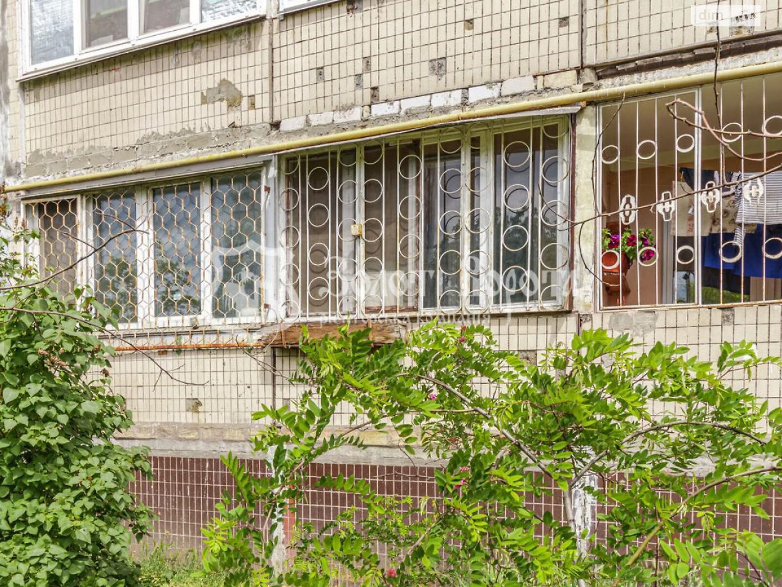 Продаж трикімнатної квартири в Києві, на вул. Героїв полку АЗОВ 13, район Оболонський фото 1 Продаж трикімнатної квартири в Києві, на вул. Героїв полку АЗОВ 13, район Оболонський фото 1