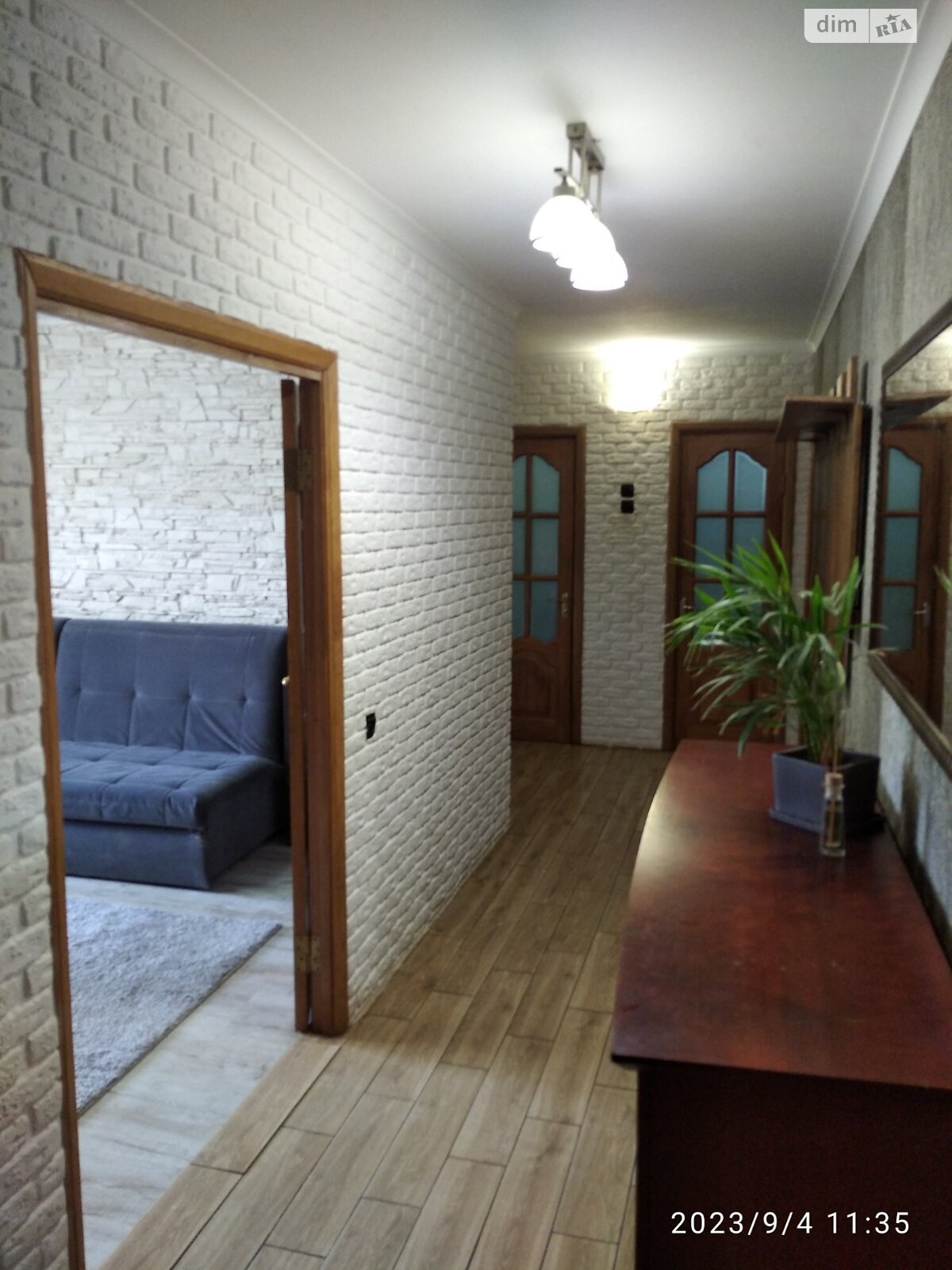 Продаж трикімнатної квартири в Києві, на вул. Прирічна 17Б, район Оболонський фото 1 Продаж трикімнатної квартири в Києві, на вул. Прирічна 17Б, район Оболонський фото 1
