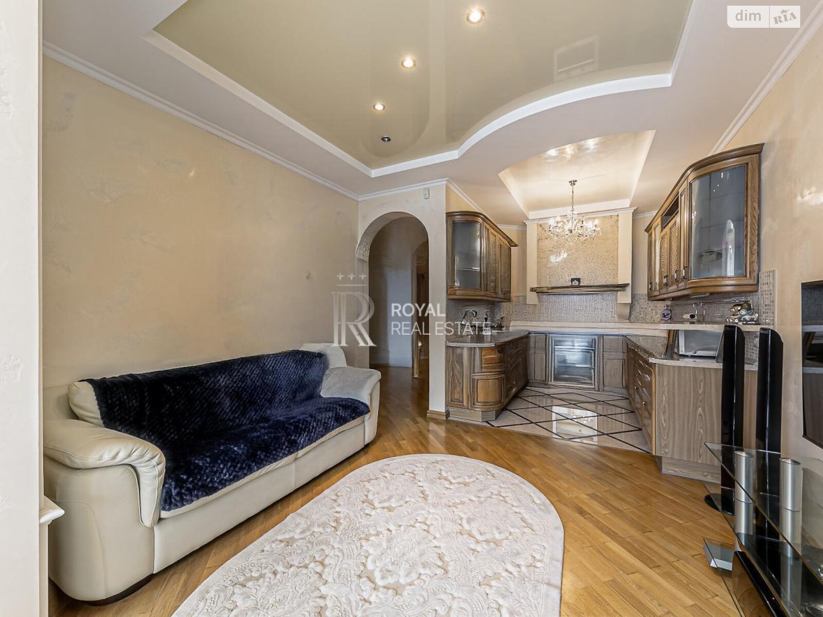 Продажа четырехкомнатной квартиры в Киеве, на ул. Левка Лукьяненко 21, район Оболонский фото 1 Продажа четырехкомнатной квартиры в Киеве, на ул. Левка Лукьяненко 21, район Оболонский фото 1