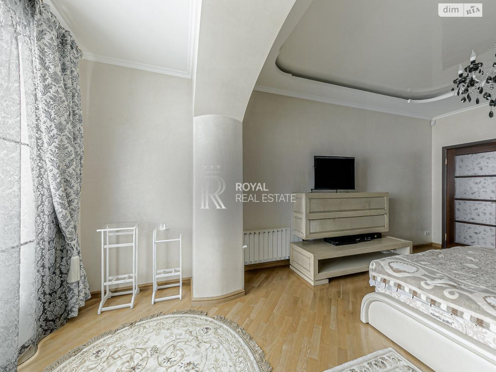 Продажа четырехкомнатной квартиры в Киеве, на ул. Левка Лукьяненко 21, район Оболонский фото 1 Продажа четырехкомнатной квартиры в Киеве, на ул. Левка Лукьяненко 21, район Оболонский фото 1