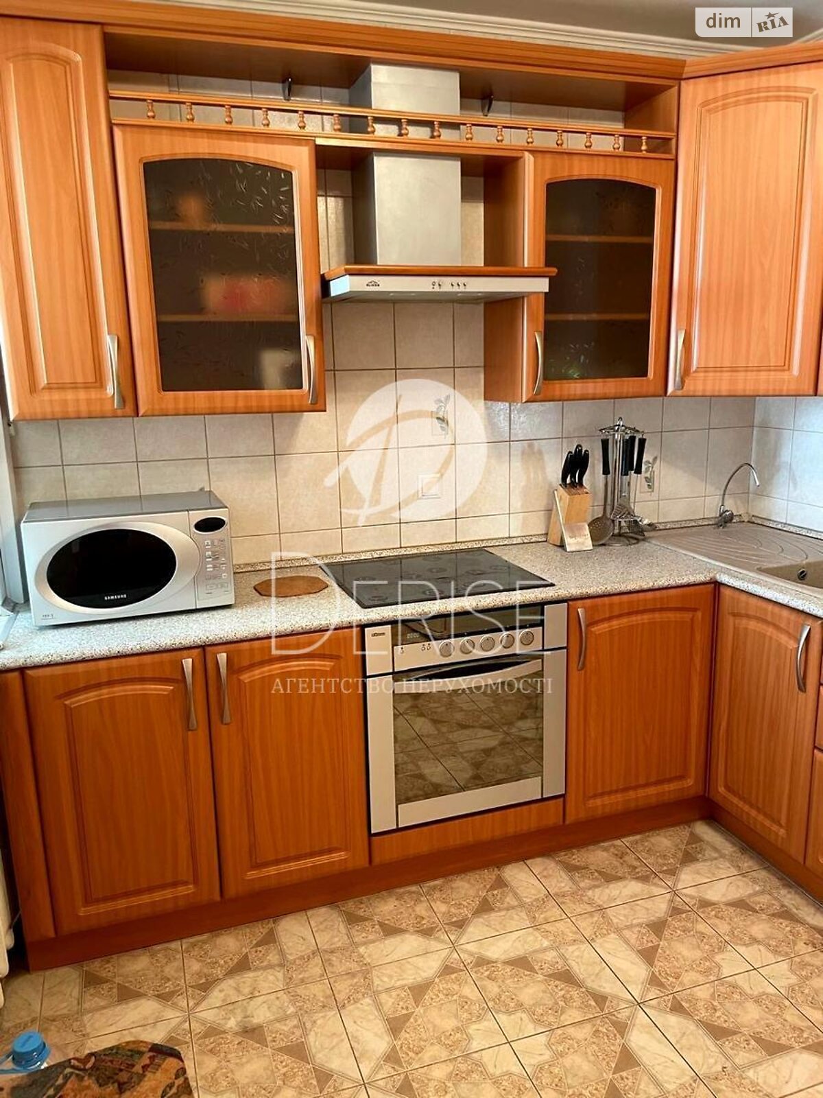 Продаж двокімнатної квартири в Києві, на вул. Левка Лук'яненка 2/4, район Оболонський фото 1 Продаж двокімнатної квартири в Києві, на вул. Левка Лук'яненка 2/4, район Оболонський фото 1