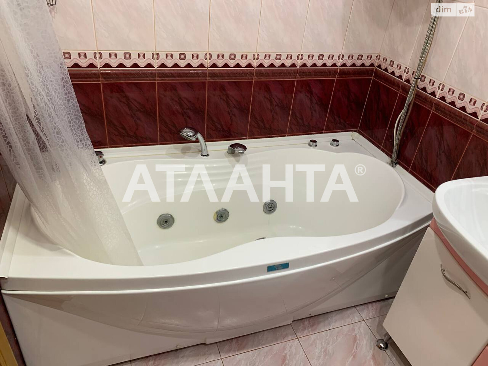 Продаж двокімнатної квартири в Києві, на вул. Мукачівська, район Оболонський фото 1 Продаж двокімнатної квартири в Києві, на вул. Мукачівська, район Оболонський фото 1
