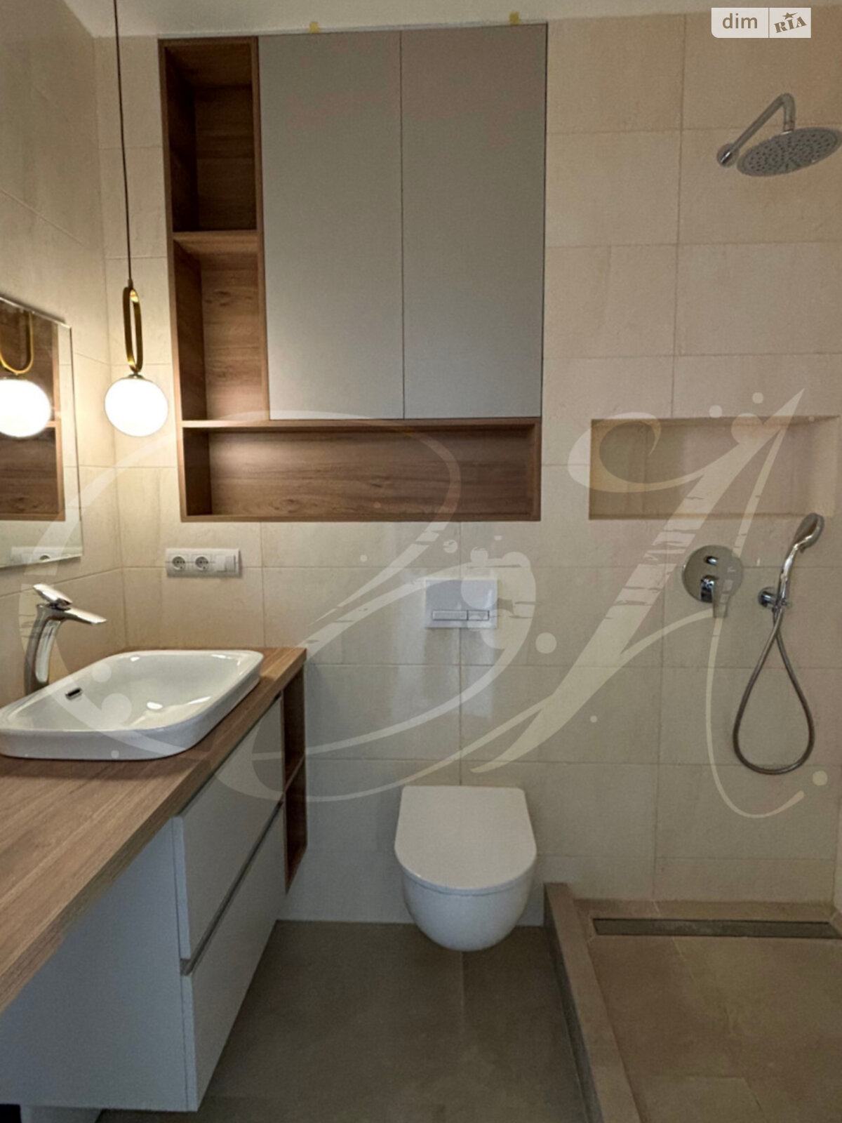 Продажа однокомнатной квартиры в Киеве, на ул. Набережно-Рыбальская дорога 27, район Оболонский фото 1