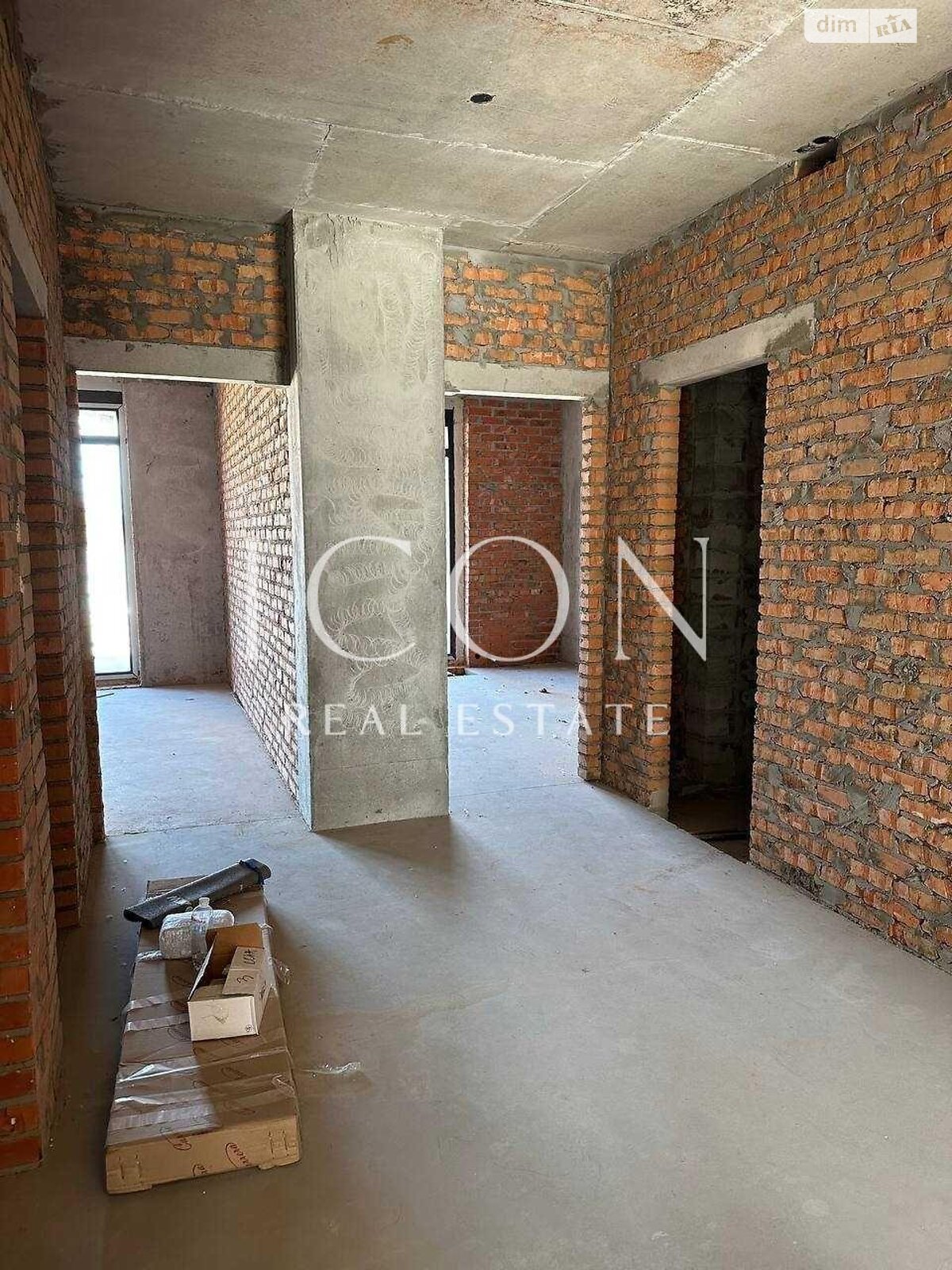 Продажа трехкомнатной квартиры в Киеве, на ул. Набережно-Рыбальская дорога 3, район Оболонский фото 1