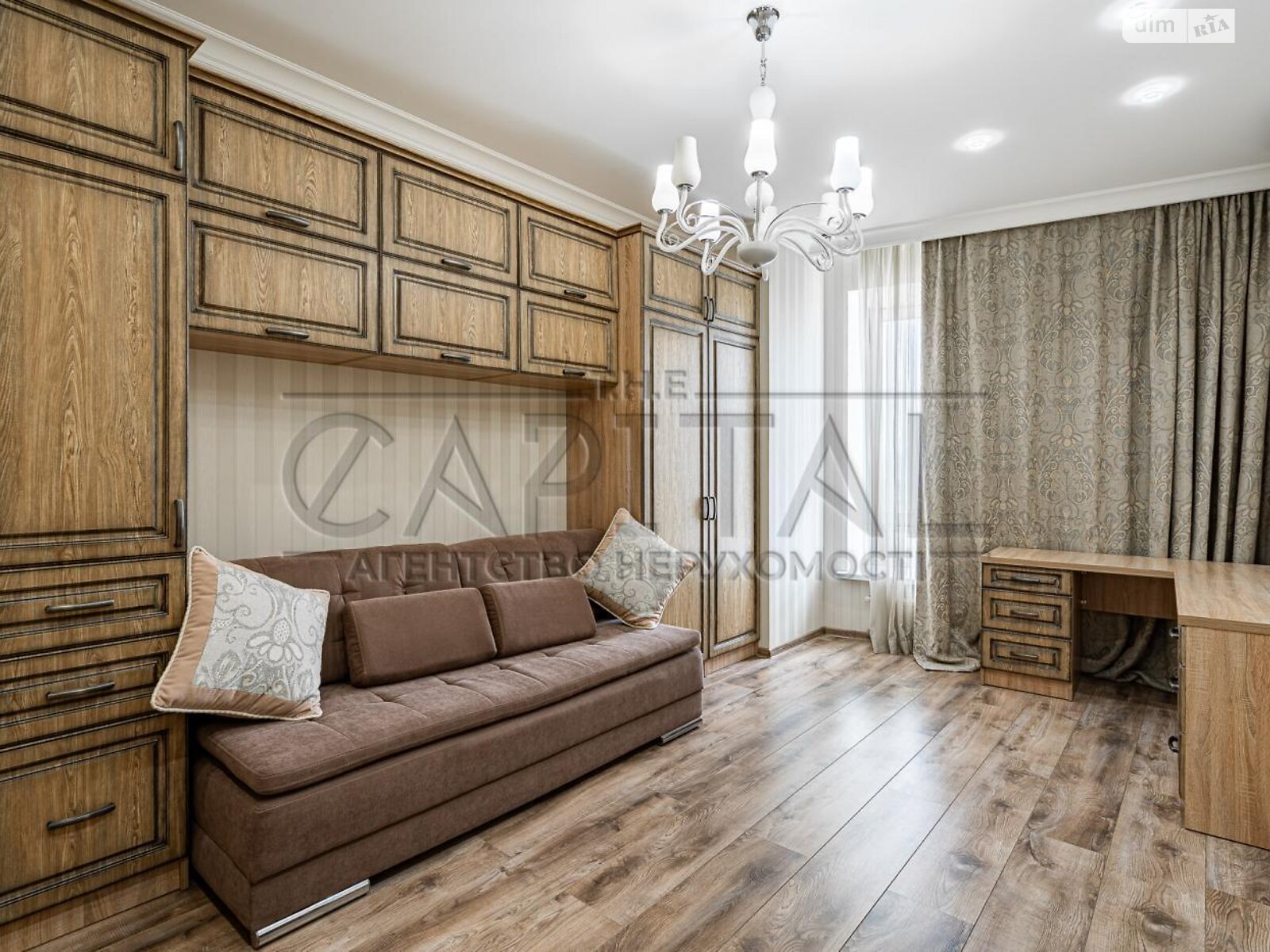 Продаж чотирикімнатної квартири в Києві, на наб. Оболонська 1, район Оболонський фото 1 Продаж чотирикімнатної квартири в Києві, на наб. Оболонська 1, район Оболонський фото 1