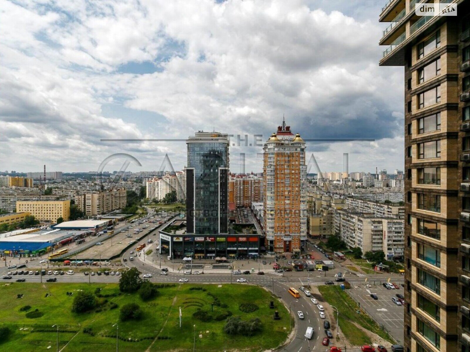 Продаж трикімнатної квартири в Києві, на просп. Оболонський 26, район Оболонський фото 1 Продаж трикімнатної квартири в Києві, на просп. Оболонський 26, район Оболонський фото 1