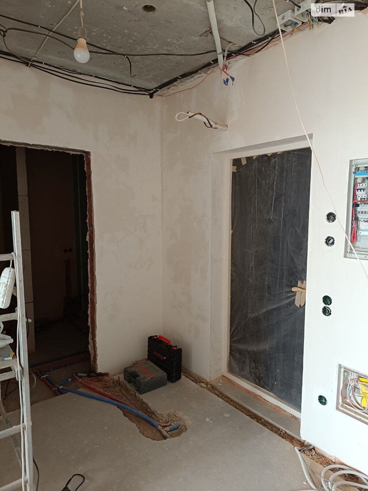 Продаж однокімнатної квартири в Києві, на просп. Оболонський 26, район Оболонський фото 1 Продаж однокімнатної квартири в Києві, на просп. Оболонський 26, район Оболонський фото 1