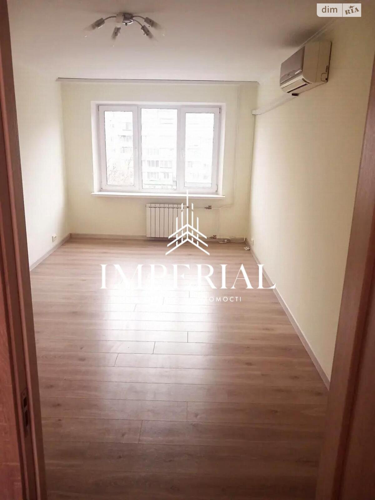 Продаж трикімнатної квартири в Києві, на просп. Оболонський 37, район Оболонський фото 1 Продаж трикімнатної квартири в Києві, на просп. Оболонський 37, район Оболонський фото 1