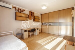 Продаж трикімнатної квартири в Києві, на просп. Оболонський 34, район Оболонський фото 2
