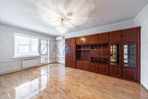 Продажа двухкомнатной квартиры в Киеве, на ул. Озерная 14, район Оболонский фото 2