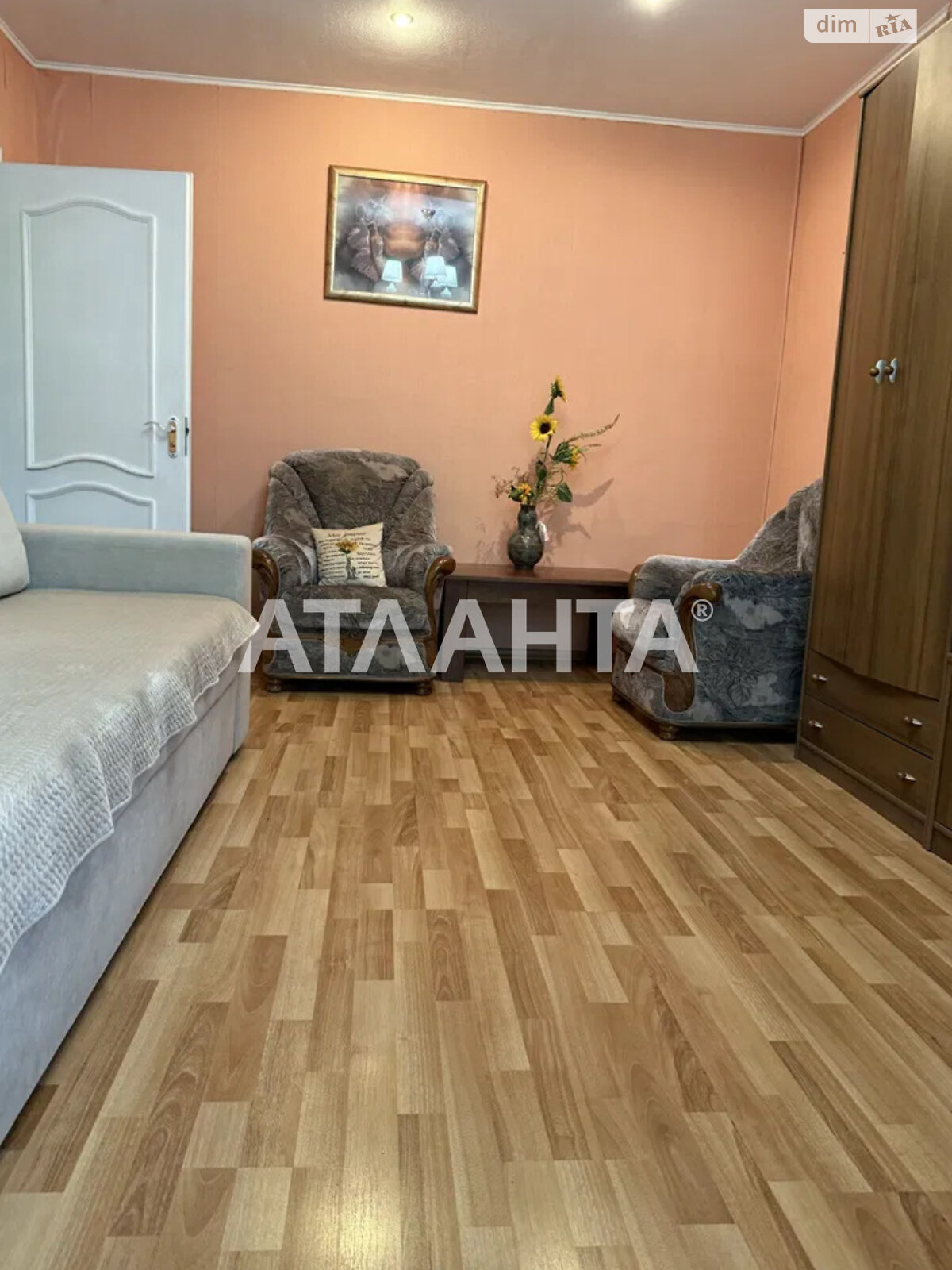Продаж двокімнатної квартири в Києві, на вул. Озерна, район Оболонський фото 1 Продаж двокімнатної квартири в Києві, на вул. Озерна, район Оболонський фото 1