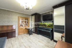 Продаж трикімнатної квартири в Києві, на вул. Прирічна 17Д, район Оболонський фото 2