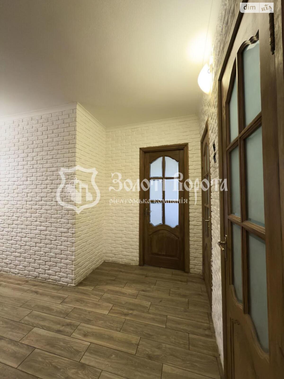 Продажа трехкомнатной квартиры в Киеве, на ул. Приречная 17Д, район Оболонский фото 1 Продажа трехкомнатной квартиры в Киеве, на ул. Приречная 17Д, район Оболонский фото 1