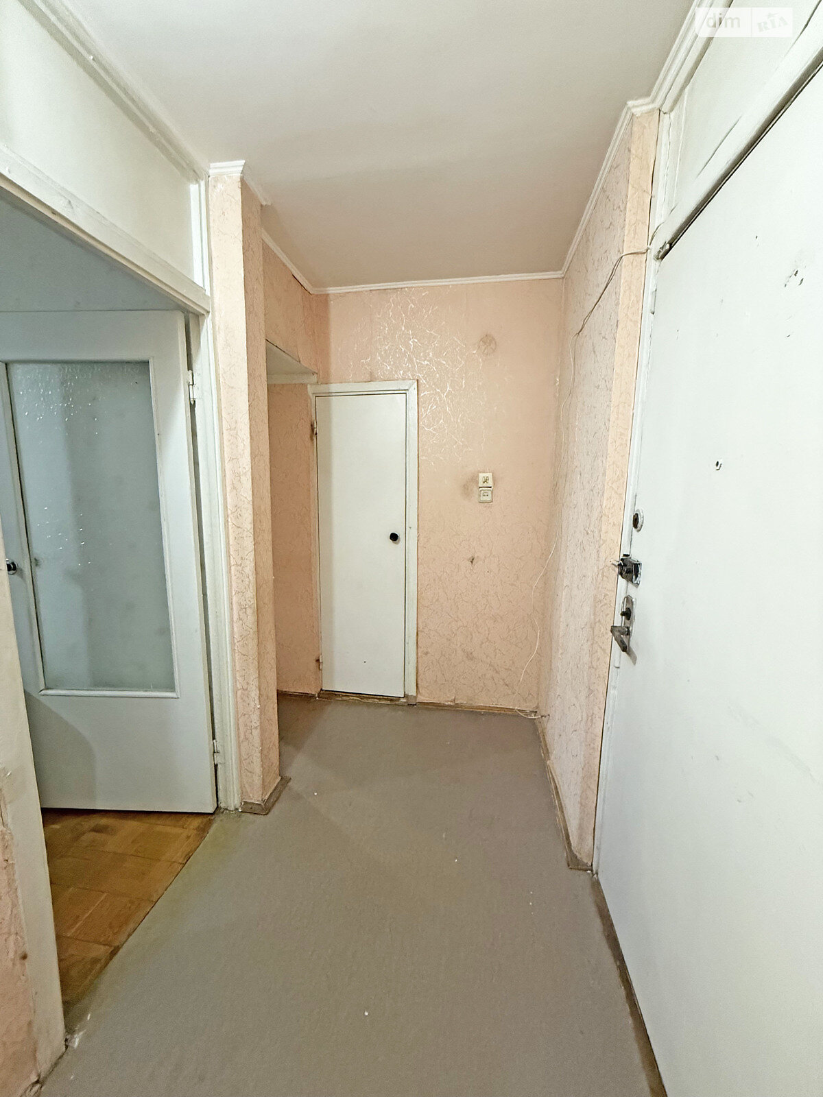 Продаж однокімнатної квартири в Києві, на просп. Володимира Івасюка 1, район Оболонський фото 1 Продаж однокімнатної квартири в Києві, на просп. Володимира Івасюка 1, район Оболонський фото 1