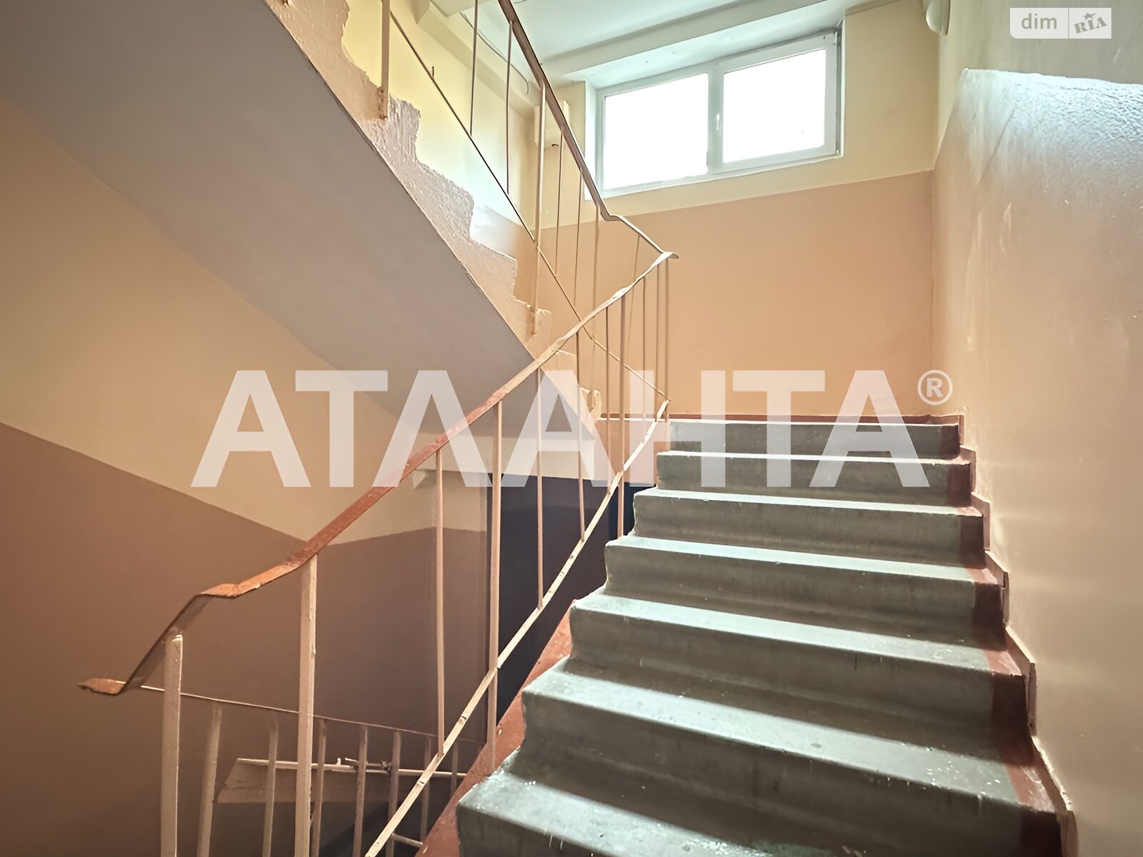 Продажа трехкомнатной квартиры в Киеве, на просп. Владимира Ивасюка, район Оболонский фото 1 Продажа трехкомнатной квартиры в Киеве, на просп. Владимира Ивасюка, район Оболонский фото 1