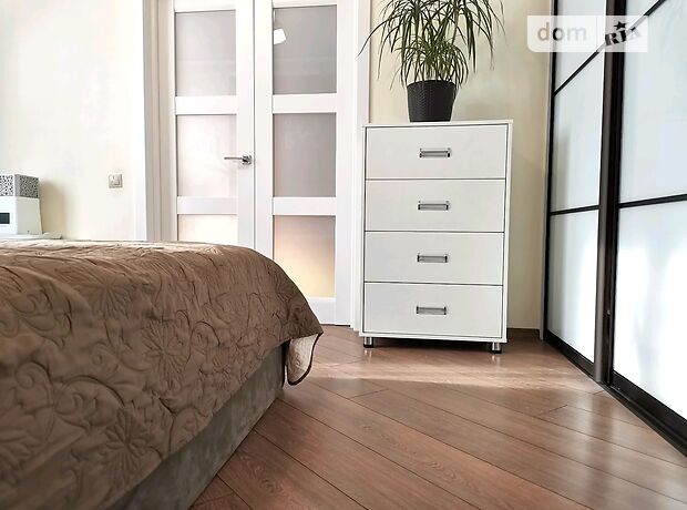 Продажа однокомнатной квартиры в Киеве, на ул. Юрия Кондратюка 3 район Оболонский фото 1 Продажа однокомнатной квартиры в Киеве, на ул. Юрия Кондратюка 3 район Оболонский фото 1