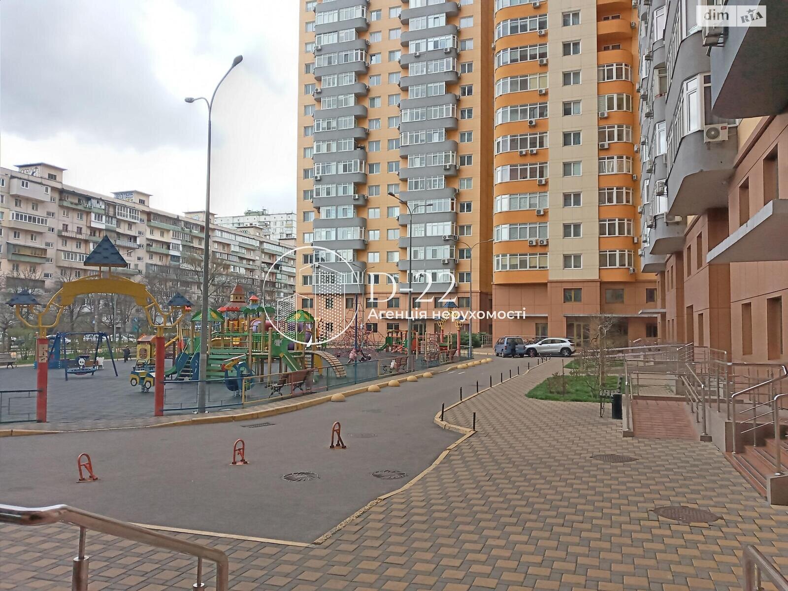 Продажа двухкомнатной квартиры в Киеве, на ул. Юрия Кондратюка 3, район Оболонский фото 1 Продажа двухкомнатной квартиры в Киеве, на ул. Юрия Кондратюка 3, район Оболонский фото 1