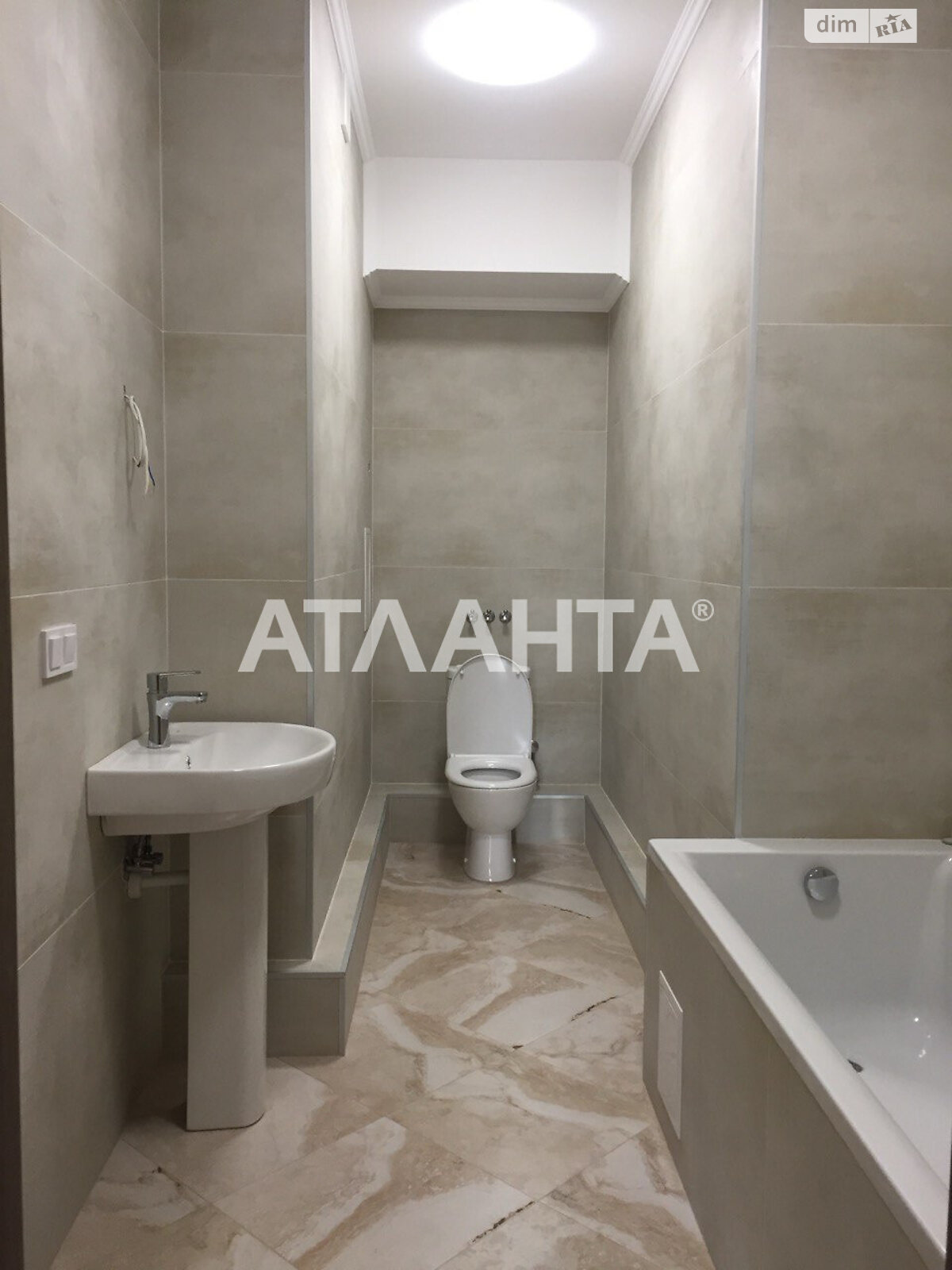 Продажа однокомнатной квартиры в Киеве, на ул. Юрия Кондратюка 3, район Оболонский фото 1 Продажа однокомнатной квартиры в Киеве, на ул. Юрия Кондратюка 3, район Оболонский фото 1
