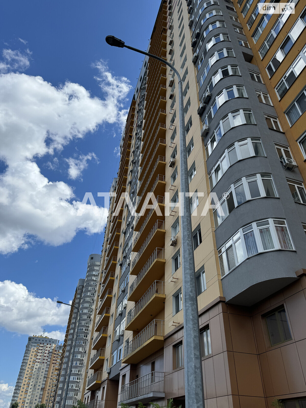 Продажа однокомнатной квартиры в Киеве, на ул. Юрия Кондратюка 3, район Оболонский фото 1 Продажа однокомнатной квартиры в Киеве, на ул. Юрия Кондратюка 3, район Оболонский фото 1