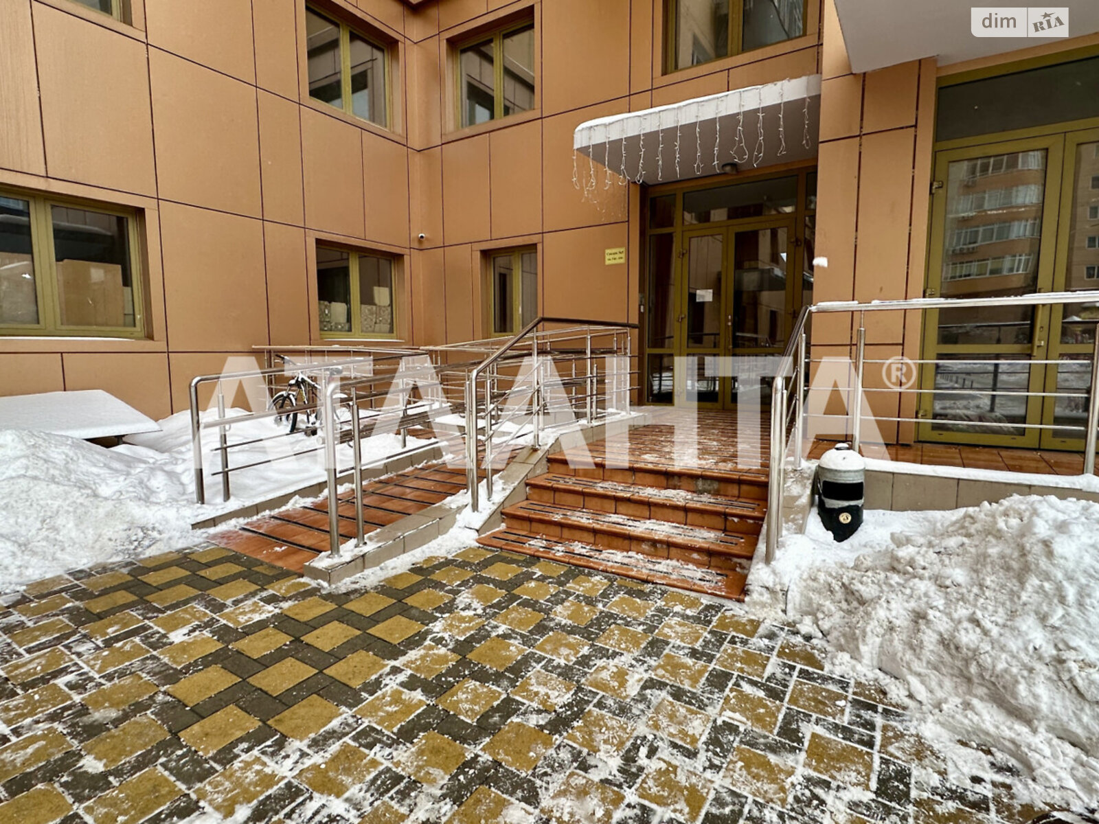 Продажа двухкомнатной квартиры в Киеве, на ул. Юрия Кондратюка 3, район Оболонский фото 1