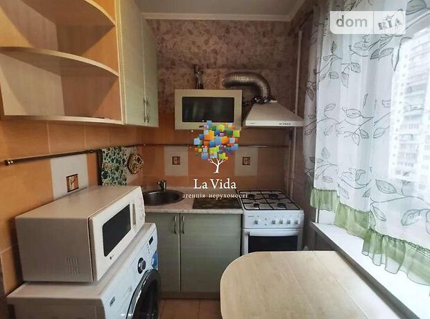 Продажа однокомнатной квартиры в Киеве, на Оболонский просп. 14е, район Оболонский фото 1 Продажа однокомнатной квартиры в Киеве, на Оболонский просп. 14е, район Оболонский фото 1