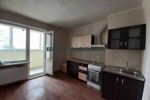 Продажа трехкомнатной квартиры в Киеве, на пер. Балтийский 1, район Оболонский фото 2