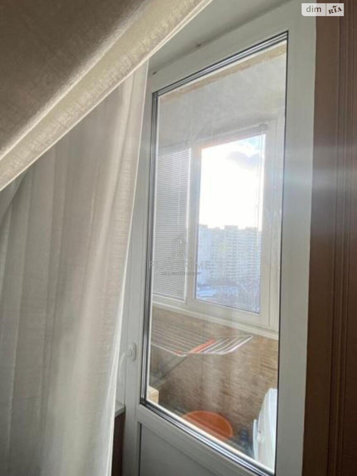 Продажа трехкомнатной квартиры в Киеве, на ул. Александра Мишуги 12, район Осокорки фото 1 Продажа трехкомнатной квартиры в Киеве, на ул. Александра Мишуги 12, район Осокорки фото 1
