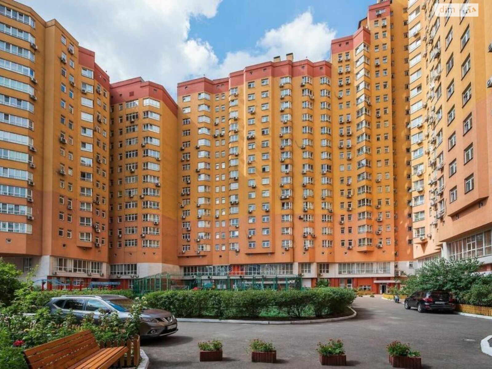 Продажа двухкомнатной квартиры в Киеве, на ул. Александра Мишуги 2, район Осокорки фото 1 Продажа двухкомнатной квартиры в Киеве, на ул. Александра Мишуги 2, район Осокорки фото 1