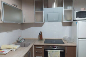 Продаж двокімнатної квартири в Києві, на вул. Олександра Мишуги 3, район Осокорки фото 2