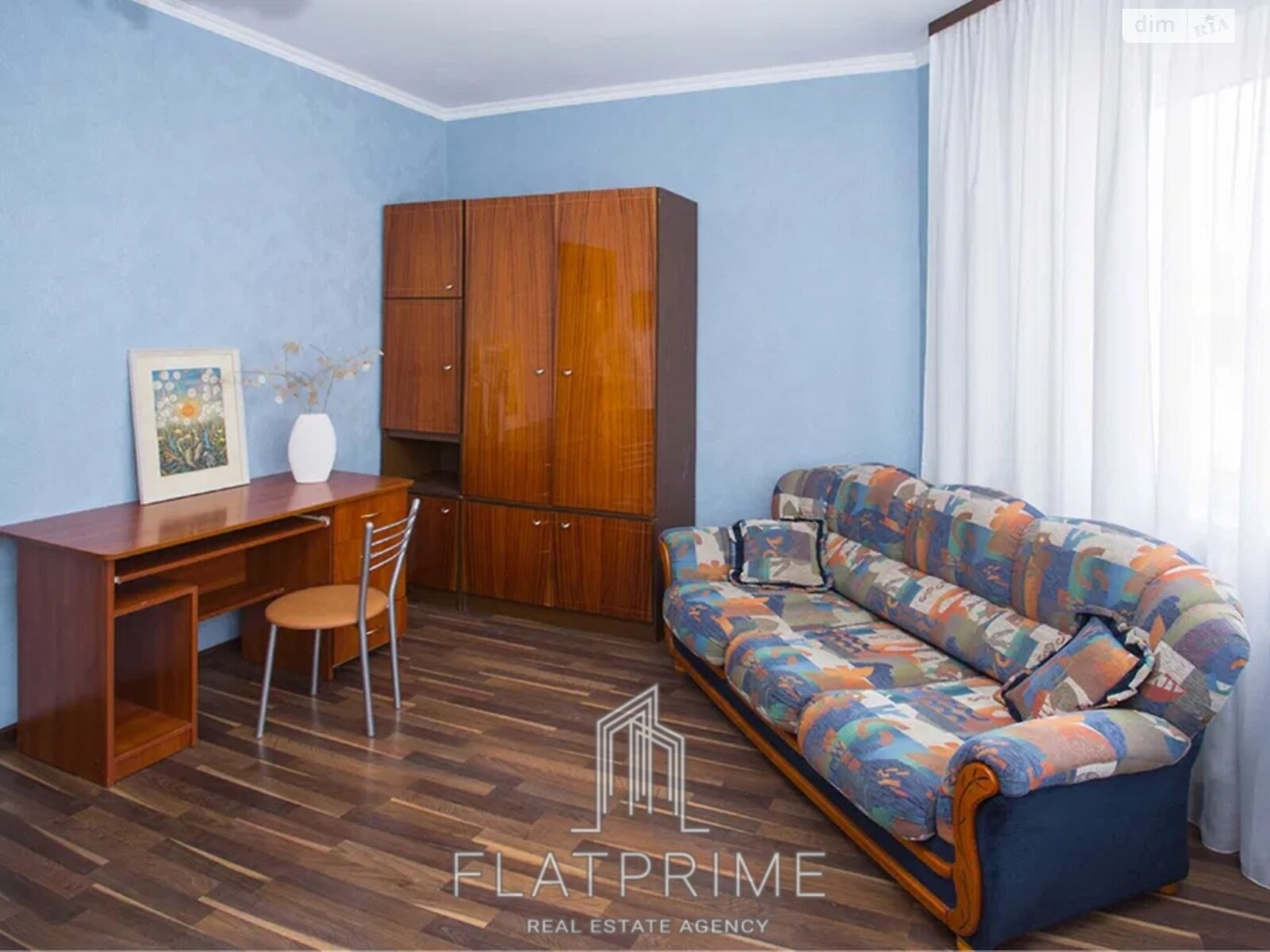 Продаж трикімнатної квартири в Києві, на вул. Олександра Мишуги 8, район Осокорки фото 1 Продаж трикімнатної квартири в Києві, на вул. Олександра Мишуги 8, район Осокорки фото 1