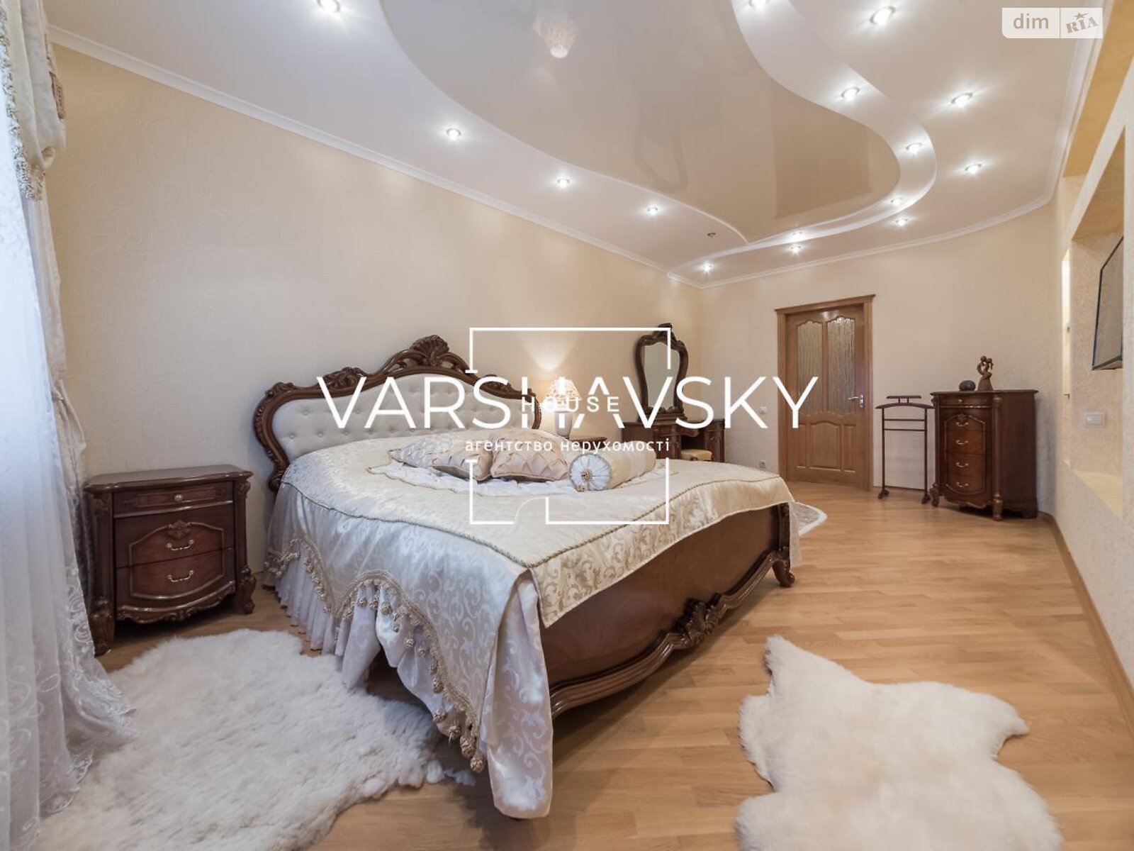 Продажа трехкомнатной квартиры в Киеве, на ул. Александра Мишуги 2, район Осокорки фото 1 Продажа трехкомнатной квартиры в Киеве, на ул. Александра Мишуги 2, район Осокорки фото 1