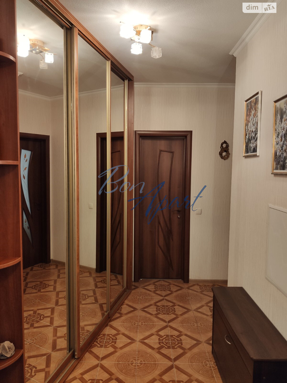 Продажа двухкомнатной квартиры в Киеве, на ул. Александра Мишуги 12, район Осокорки фото 1