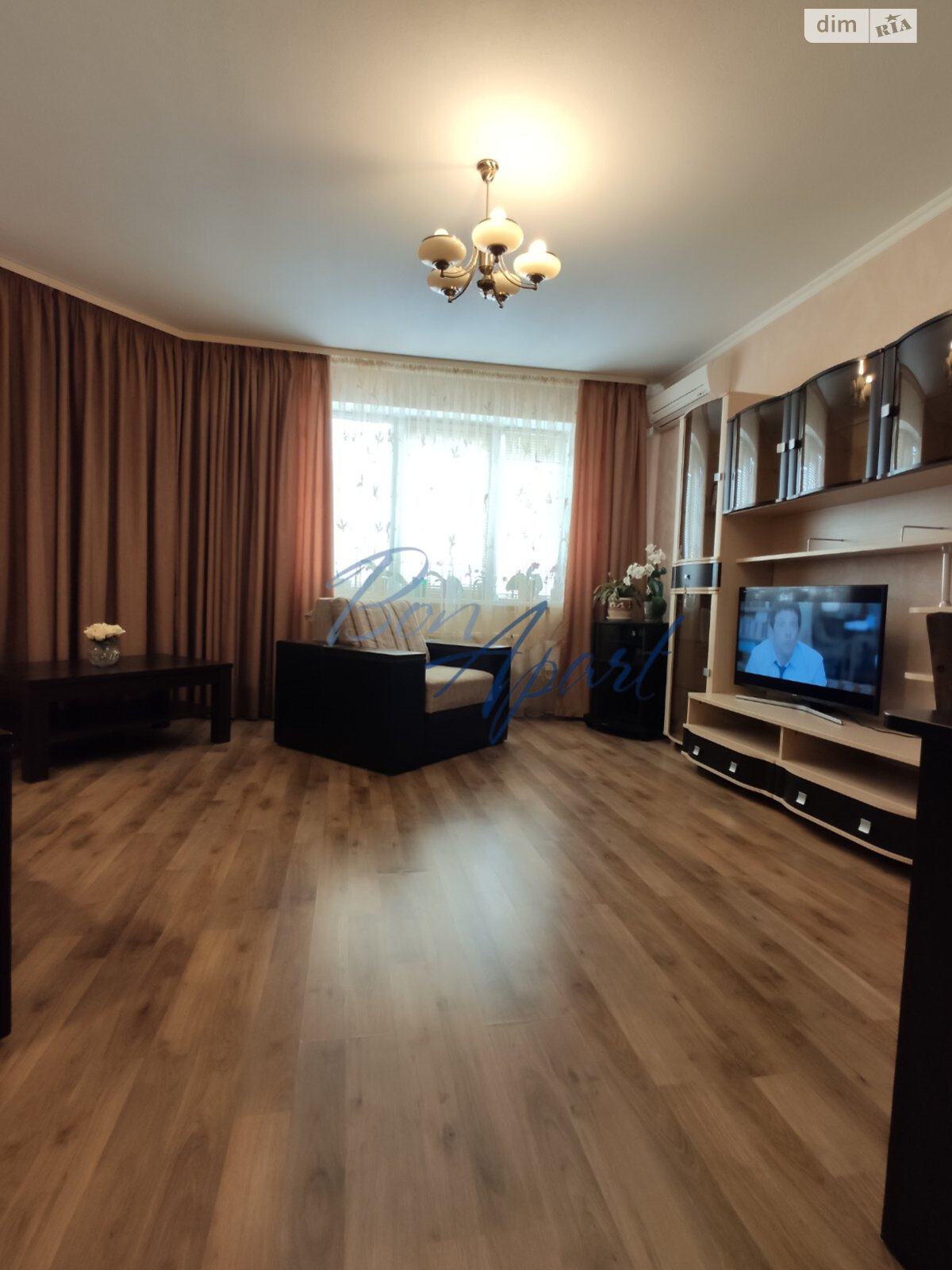 Продажа двухкомнатной квартиры в Киеве, на ул. Александра Мишуги 12, район Осокорки фото 1