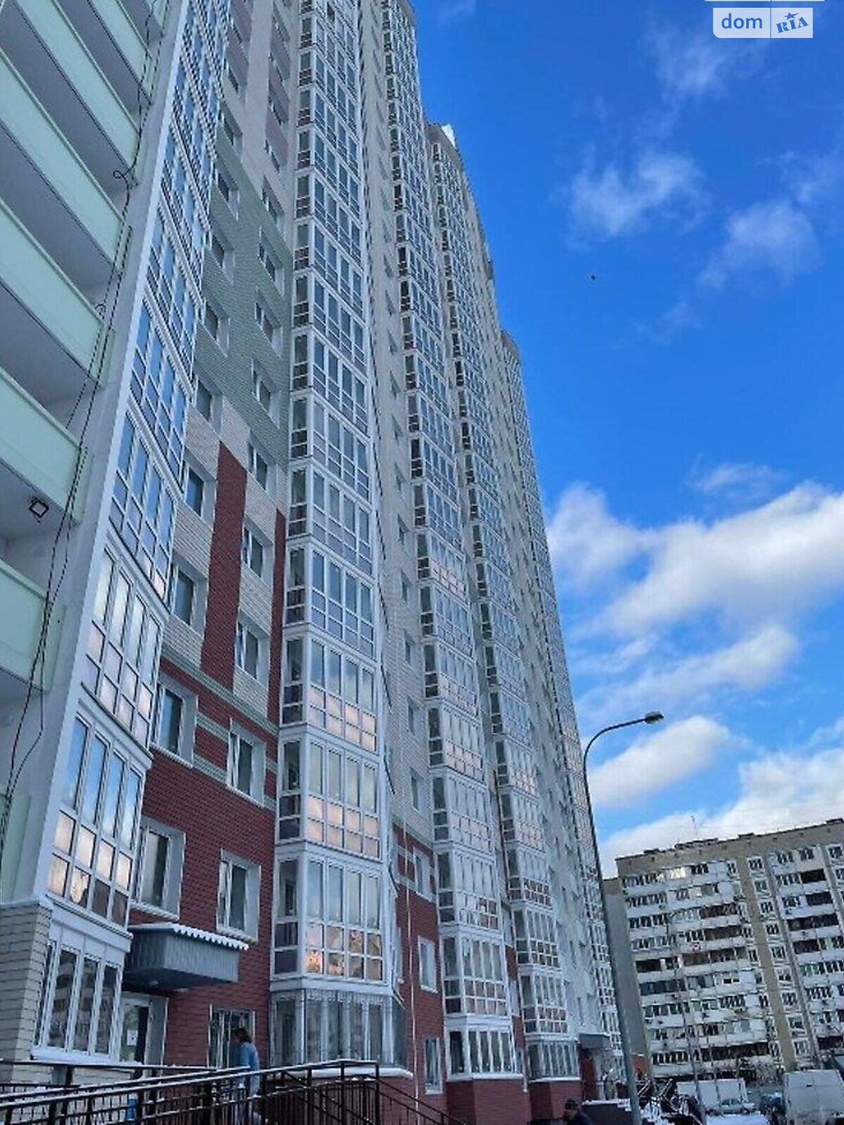 Продажа трехкомнатной квартиры в Киеве, на ул. Бориса Гмыри 16, район Осокорки фото 1