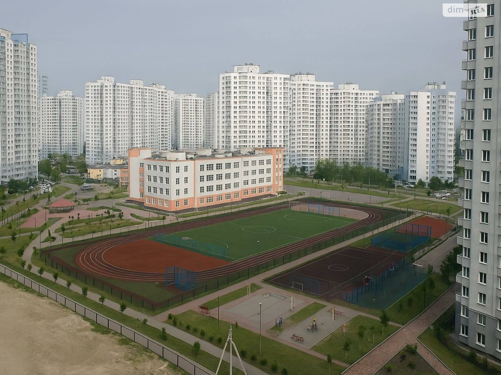 Продажа трехкомнатной квартиры в Киеве, на ул. Бориса Гмыри 6, район Осокорки фото 1 Продажа трехкомнатной квартиры в Киеве, на ул. Бориса Гмыри 6, район Осокорки фото 1