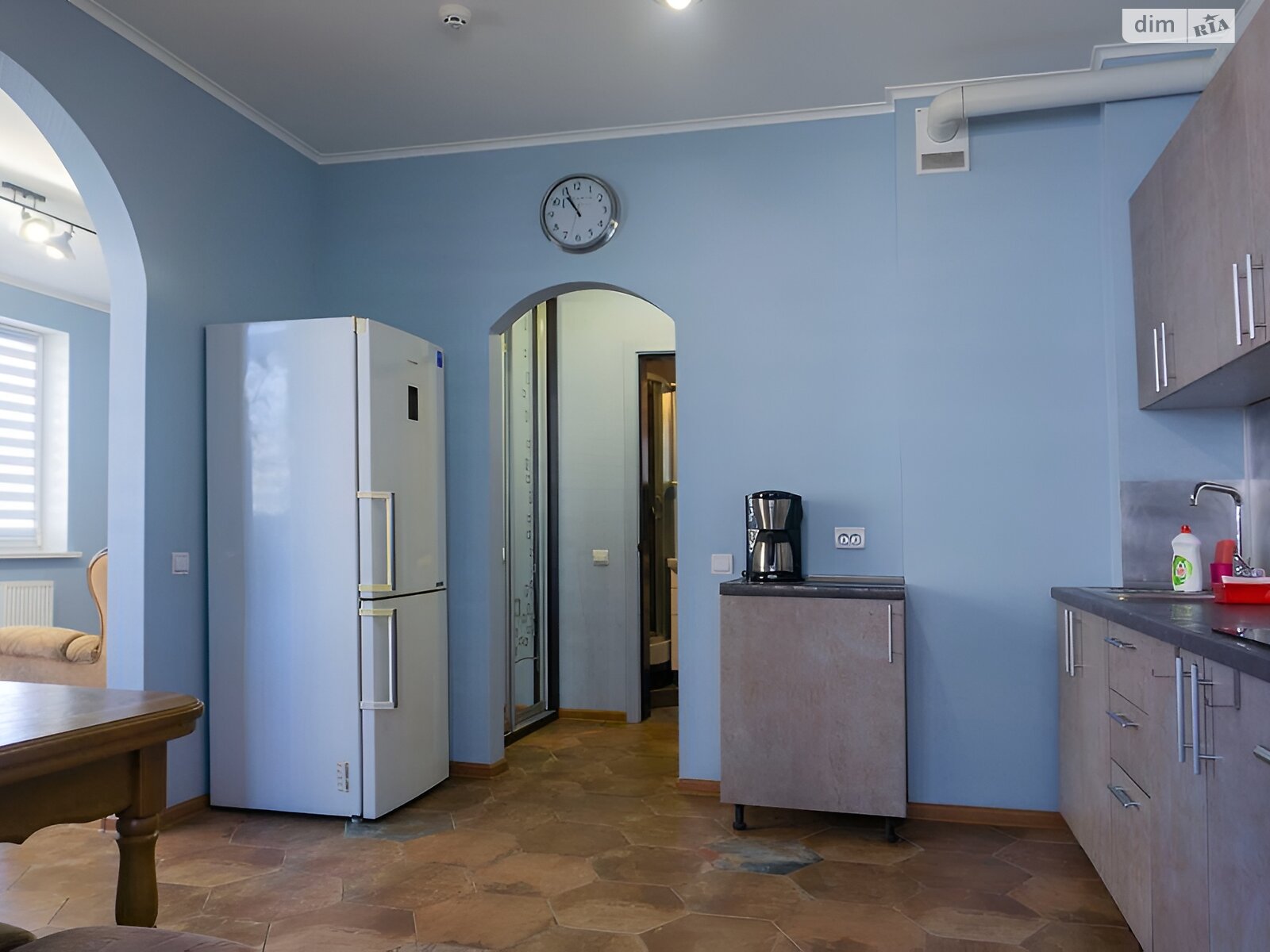 Продаж однокімнатної квартири в Києві, на вул. Бориса Гмирі 17, район Осокорки фото 1 Продаж однокімнатної квартири в Києві, на вул. Бориса Гмирі 17, район Осокорки фото 1