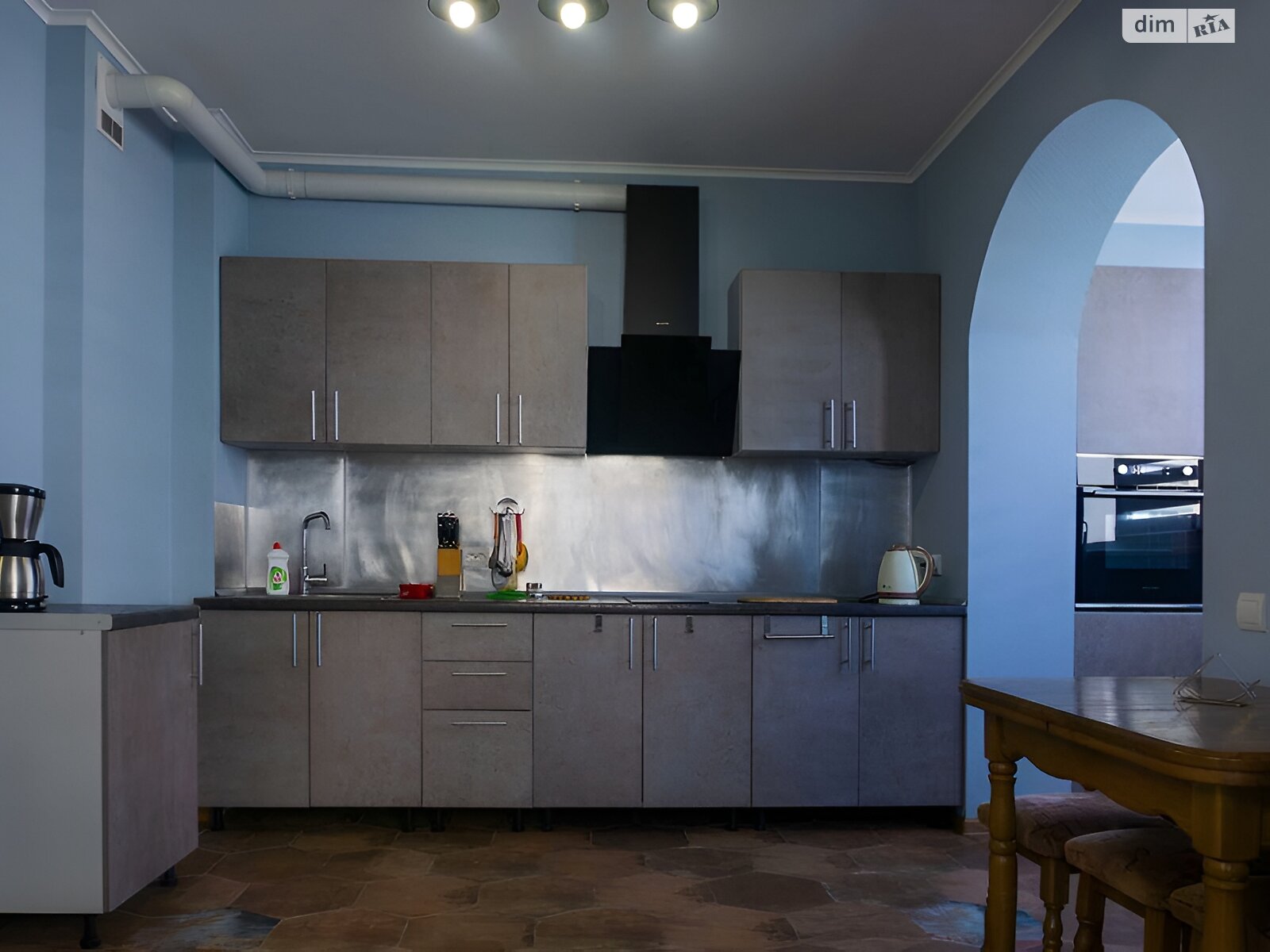Продаж однокімнатної квартири в Києві, на вул. Бориса Гмирі 17, район Осокорки фото 1 Продаж однокімнатної квартири в Києві, на вул. Бориса Гмирі 17, район Осокорки фото 1