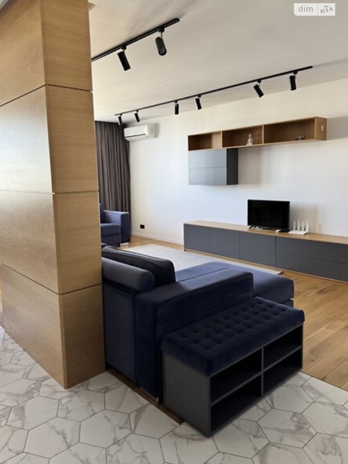 Продаж трикімнатної квартири в Києві, на вул. Бориса Гмирі 4, район Осокорки фото 1 Продаж трикімнатної квартири в Києві, на вул. Бориса Гмирі 4, район Осокорки фото 1