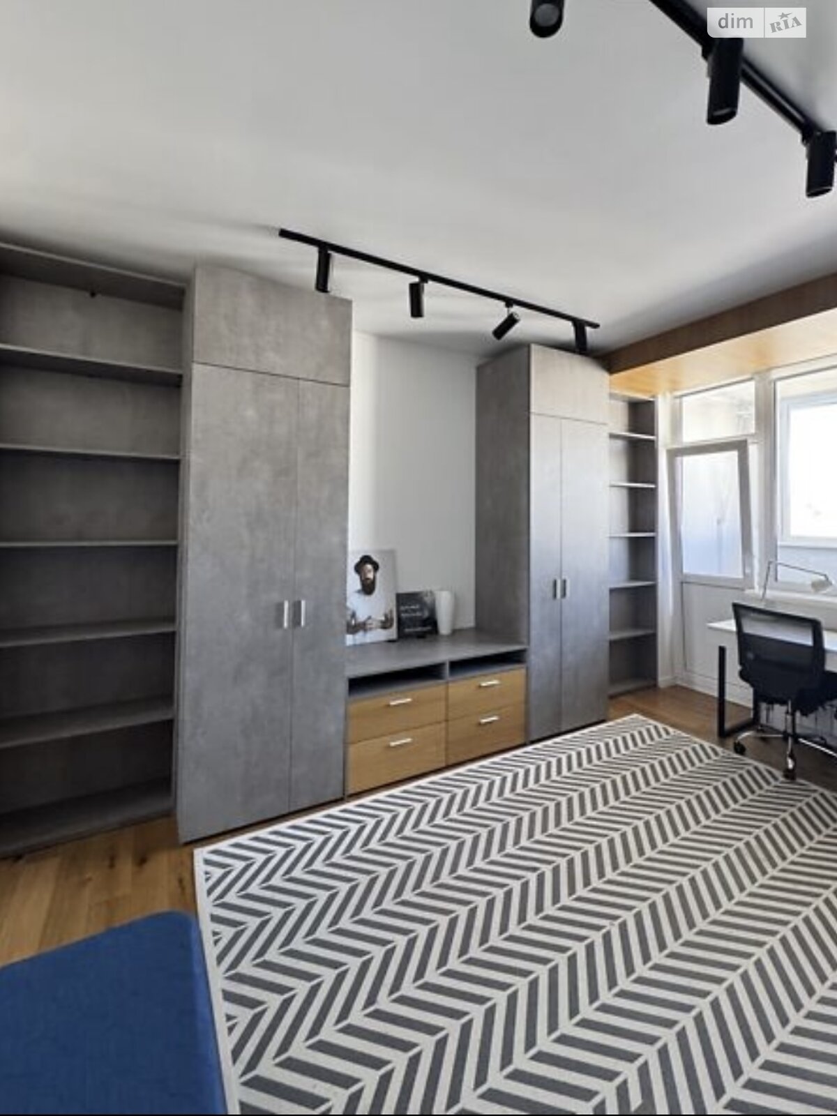 Продаж трикімнатної квартири в Києві, на вул. Бориса Гмирі 4, район Осокорки фото 1 Продаж трикімнатної квартири в Києві, на вул. Бориса Гмирі 4, район Осокорки фото 1